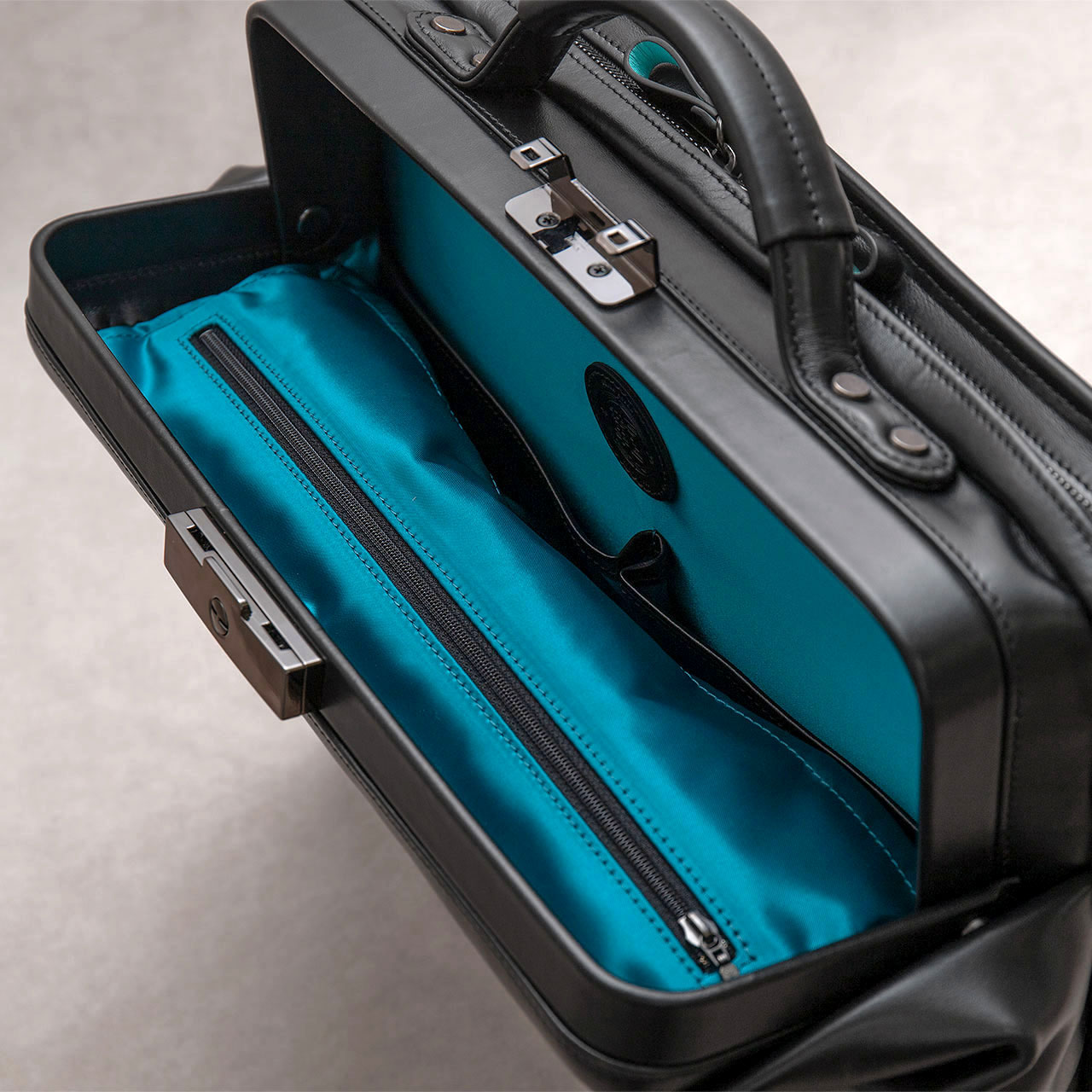 anjoerダレスバッグ